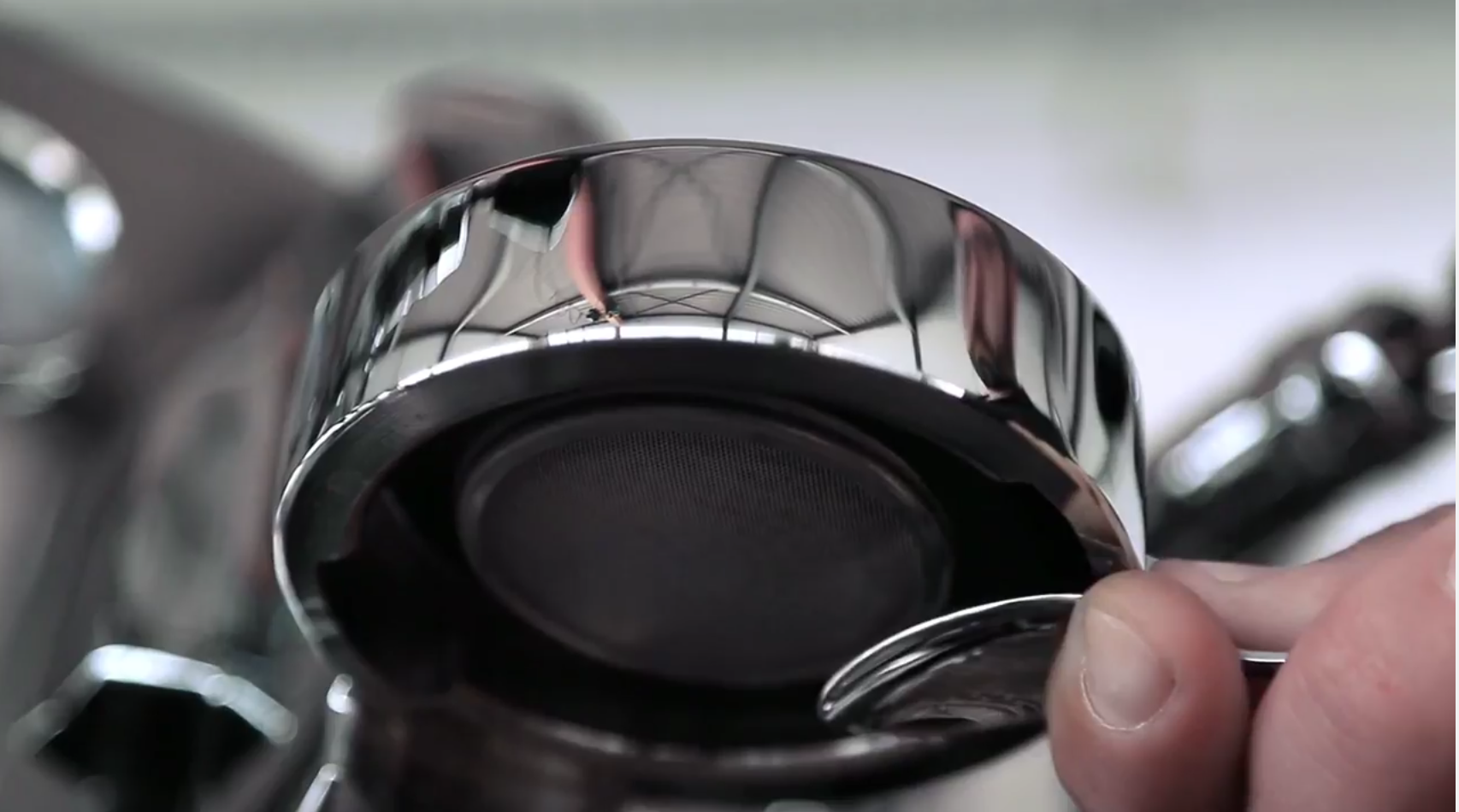 Change the group gasket and shower screen